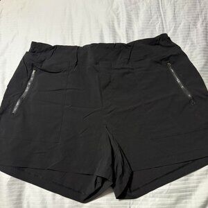 EUC Athleta Brooklyn Shorts
